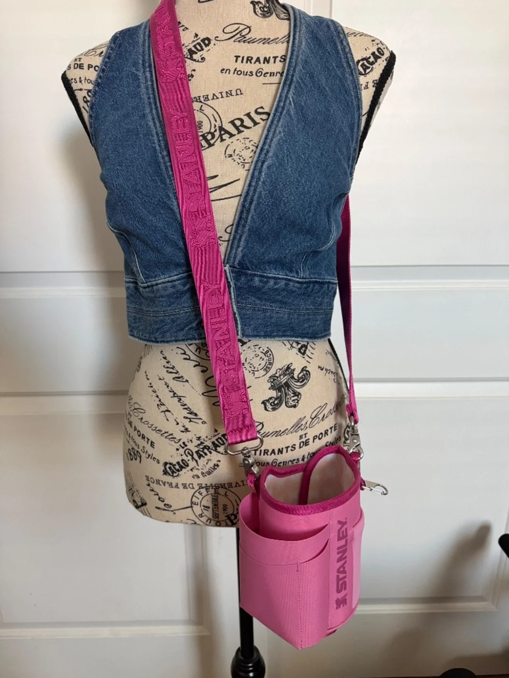 Stanley Crossbody Water Bottle holder - 40oz NWOT
